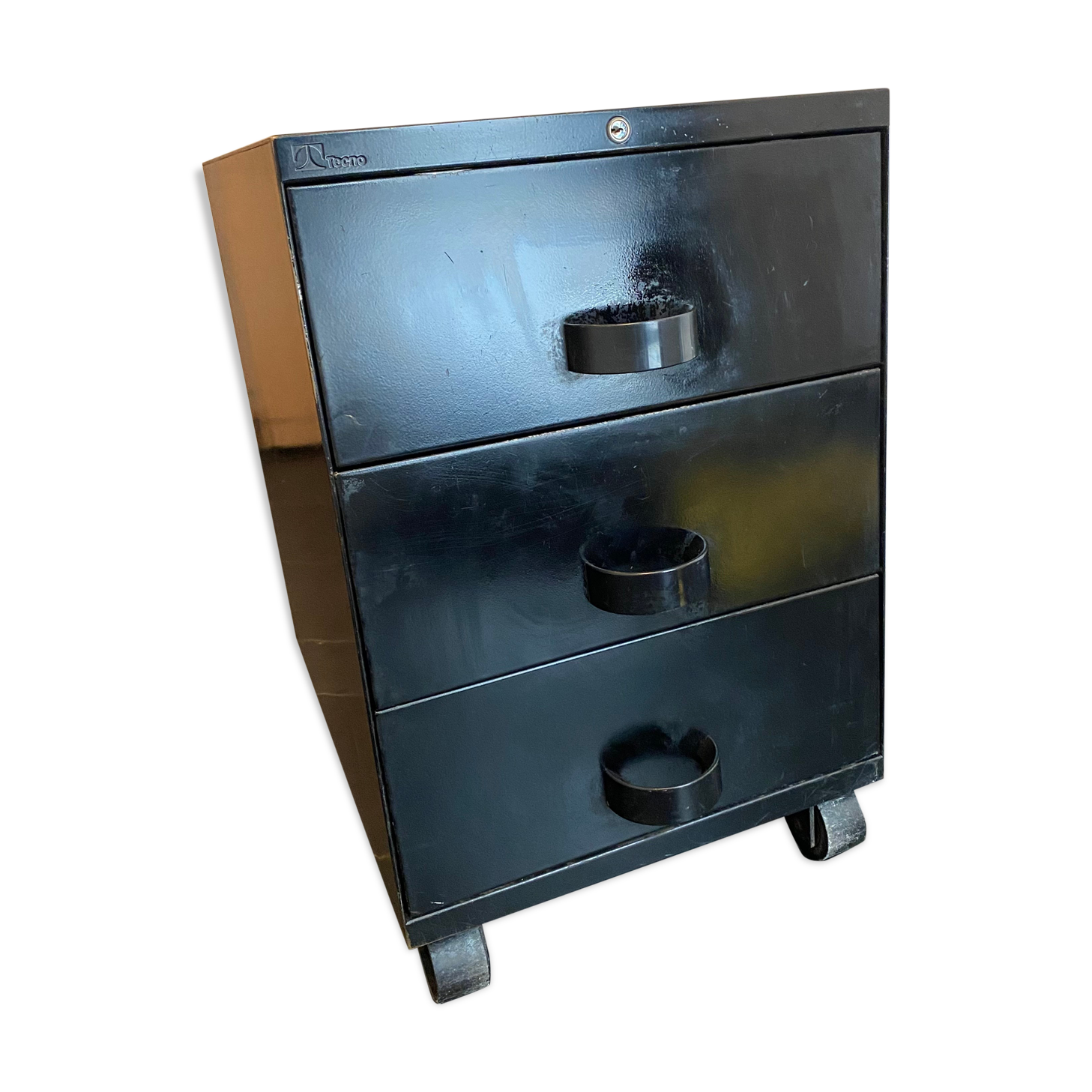 Lacquered metal furniture with 3 drawers model graphis by Osvaldo Borsani and Eugenio Gerli edition Tecno