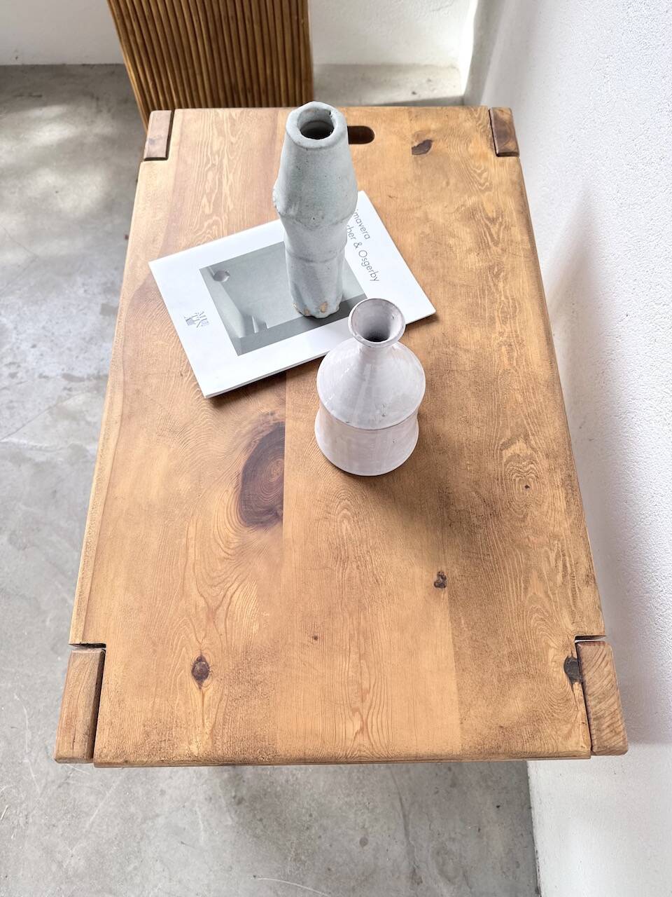 1980 pine wheeled console table