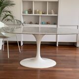 Marble tulip table
