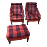 Set of two armchairs and its velvet checkerboard pouf