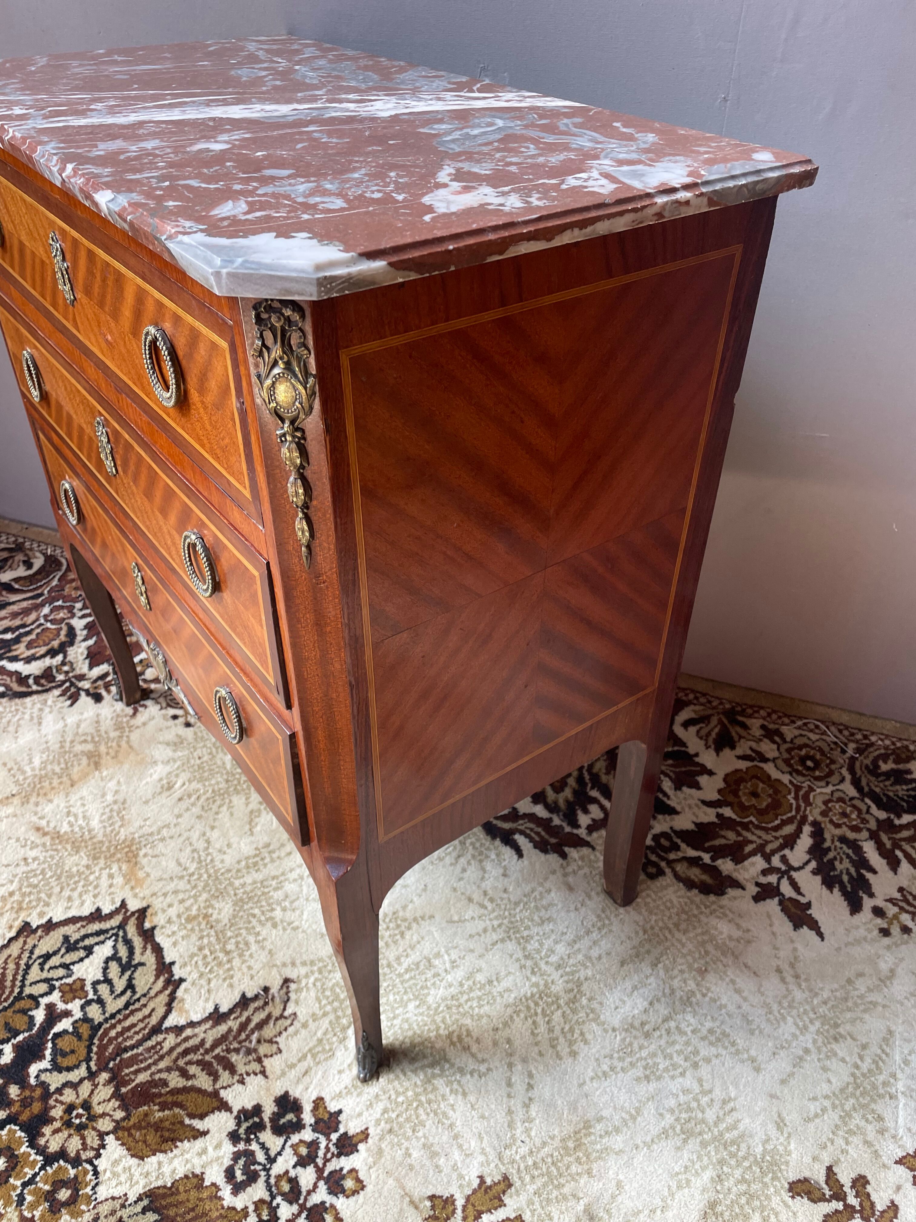 Transitional style chest of drawers in marquetry