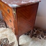 Commode de style transition en marqueterie