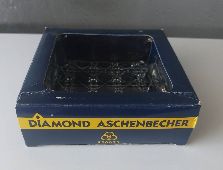 Diamond Ashtray in Glass