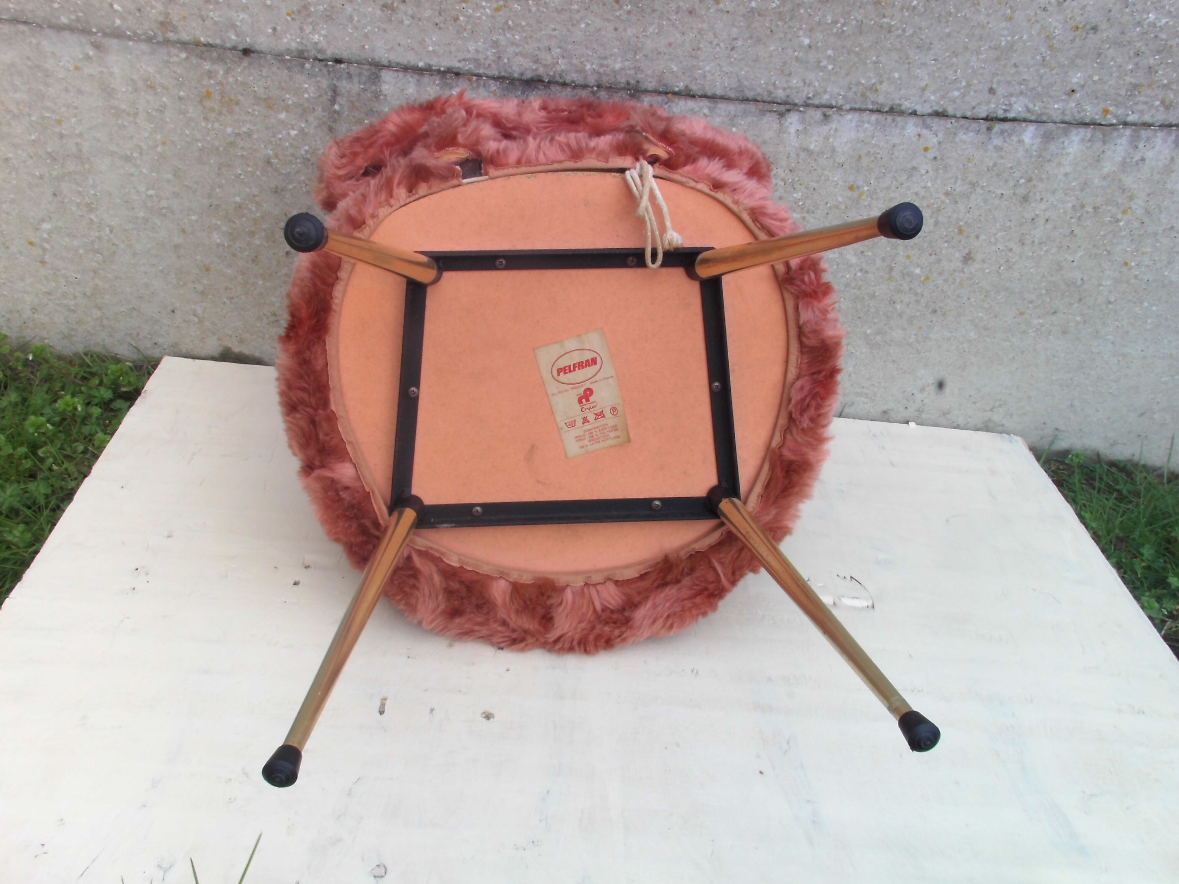 Chair with Pelfran moumoutte fur from the 70s