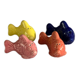 4 salt or pepper shakers