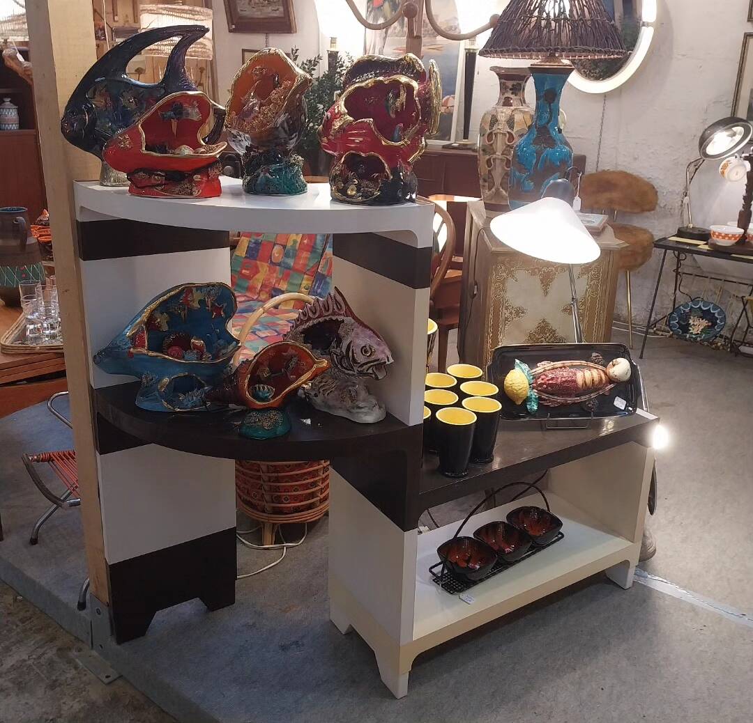 Somm Paris modular shelving