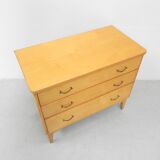 Vintage chest of drawers with 3 drawers