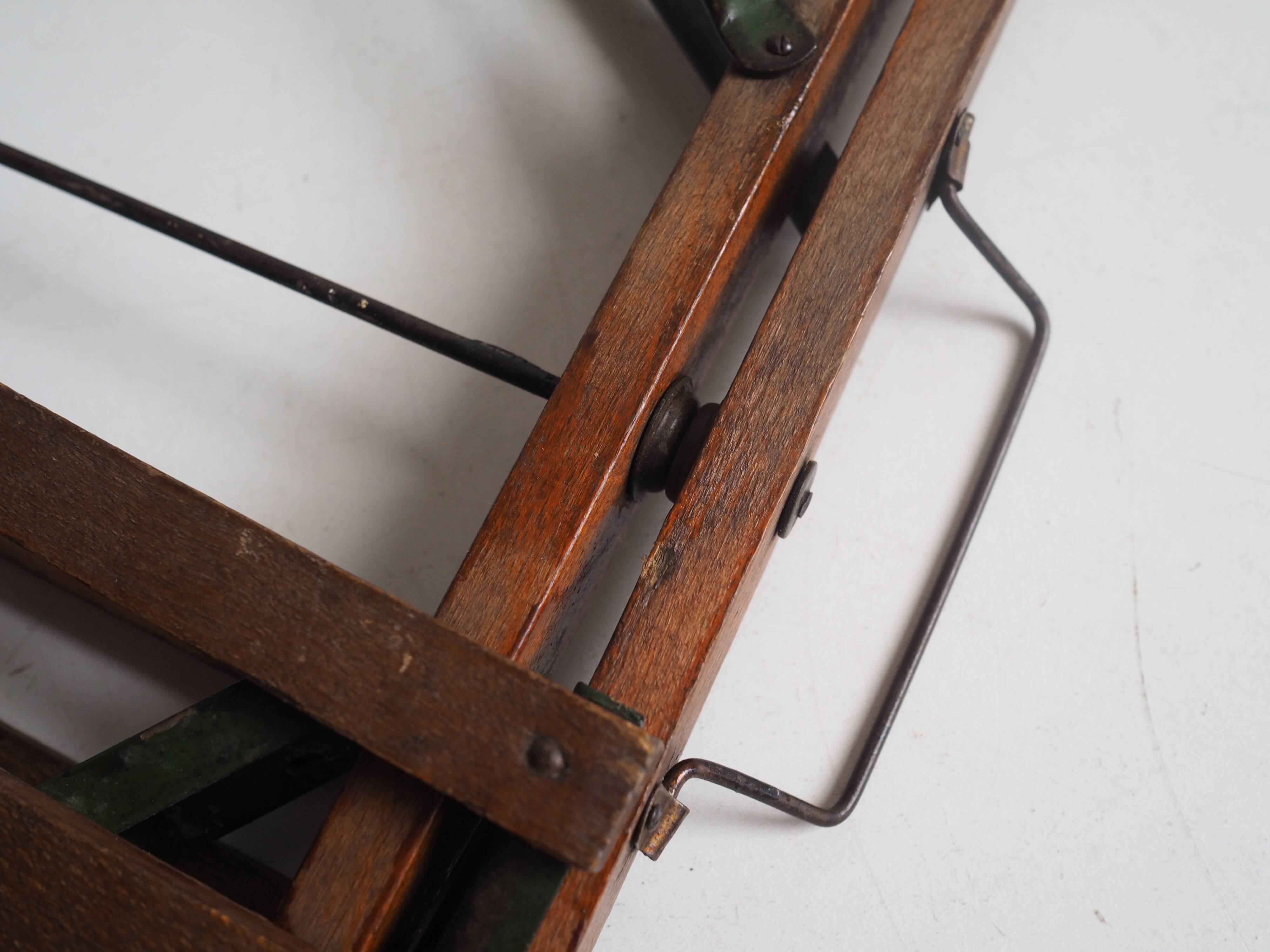 Vintage portable wooden picknick or fishing stool