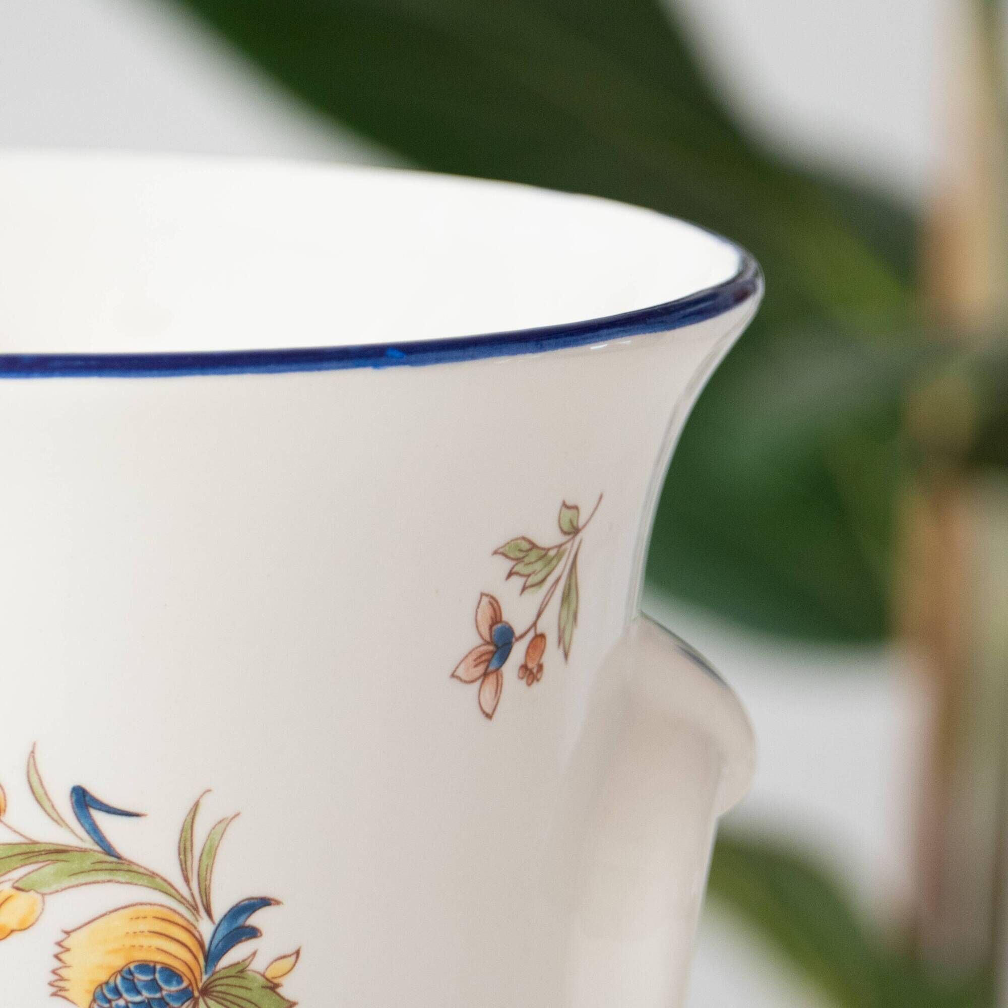 Ceramic bucket decoration flowers bird and butterfly