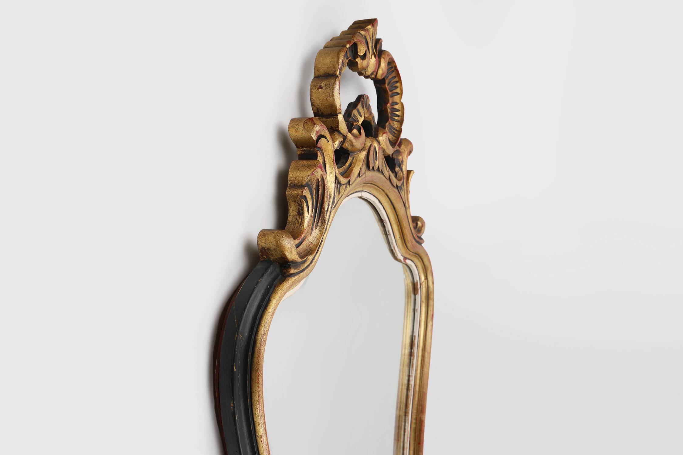 20th Century Baroque style mirror in carved and gilded wood, Belgium