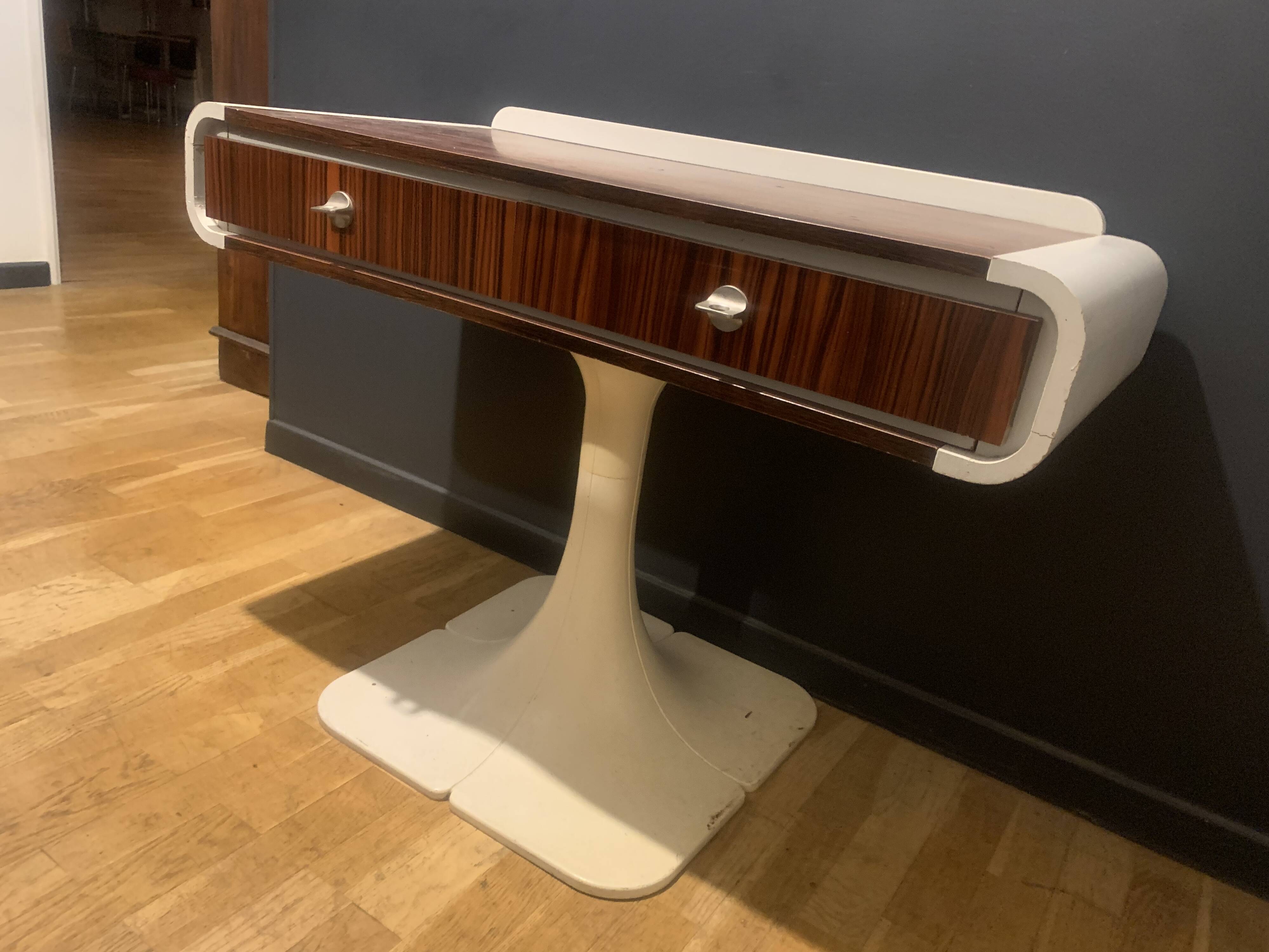 70s console published for Knoll