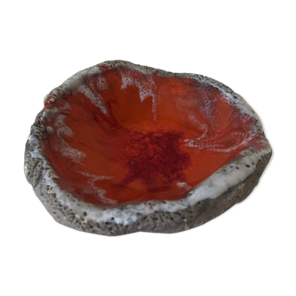 Empty pocket stone and enamel