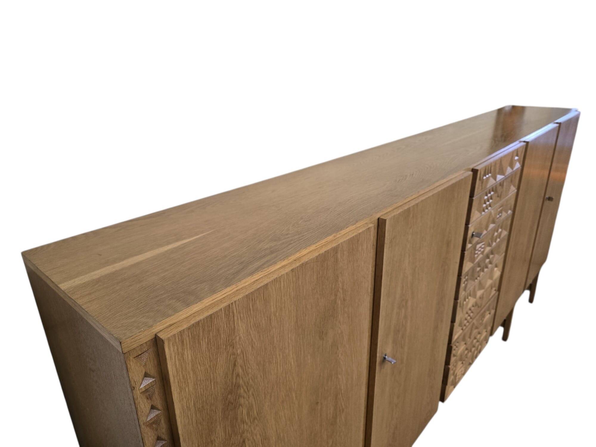 XL vintage mid-height wardrobe with brutalist accents