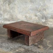 Tabouret d'appoint en teck upcyclé, chromie rouge