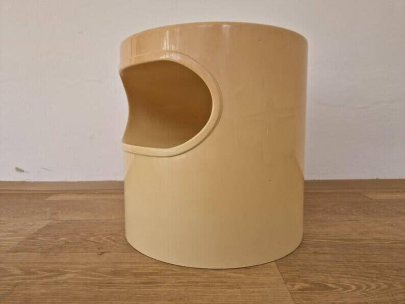 Midcentury Space Age Side Table Artemide, design Emma Gismondi, Italy, 1960s