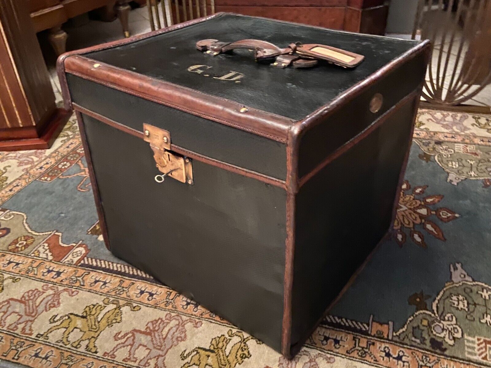 Travel trunk late nineteenth marked "At the start, Paris"