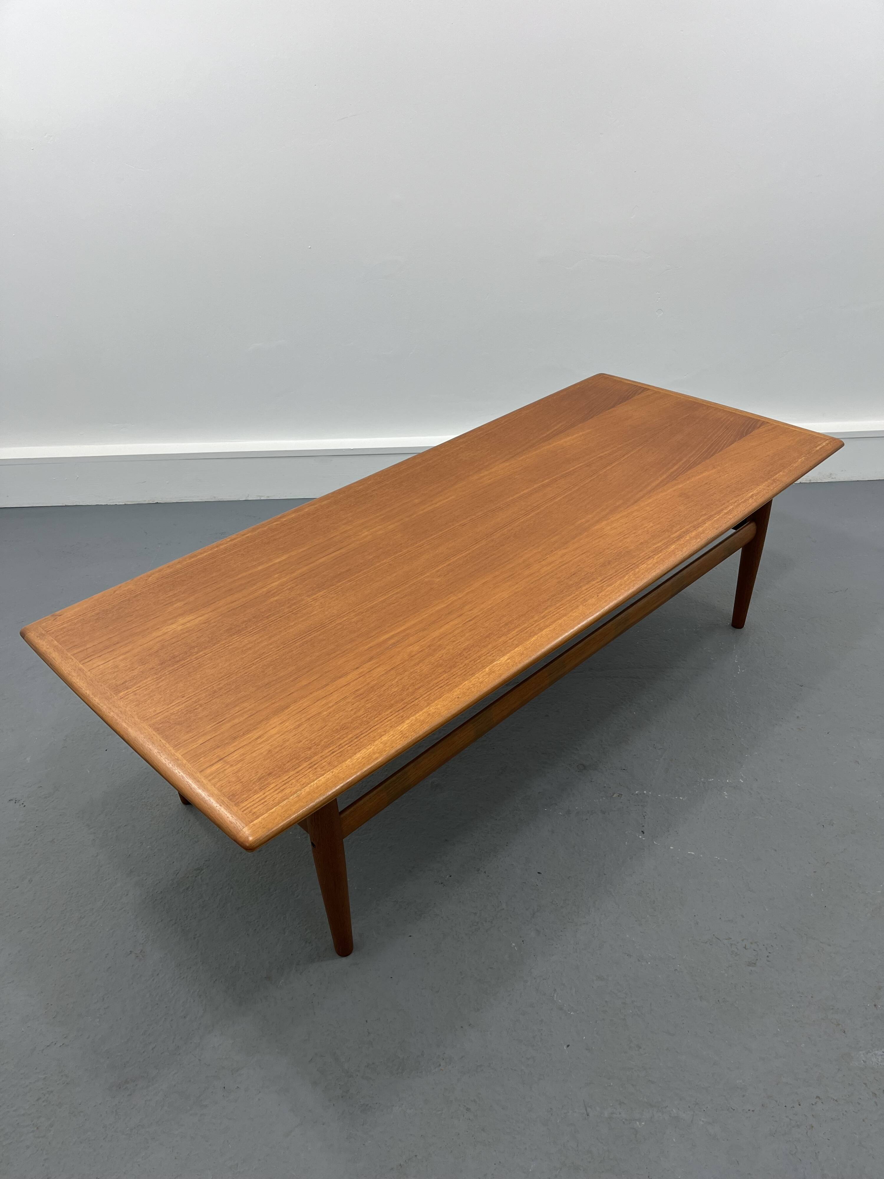 Danish Coffe table teak, 1970s