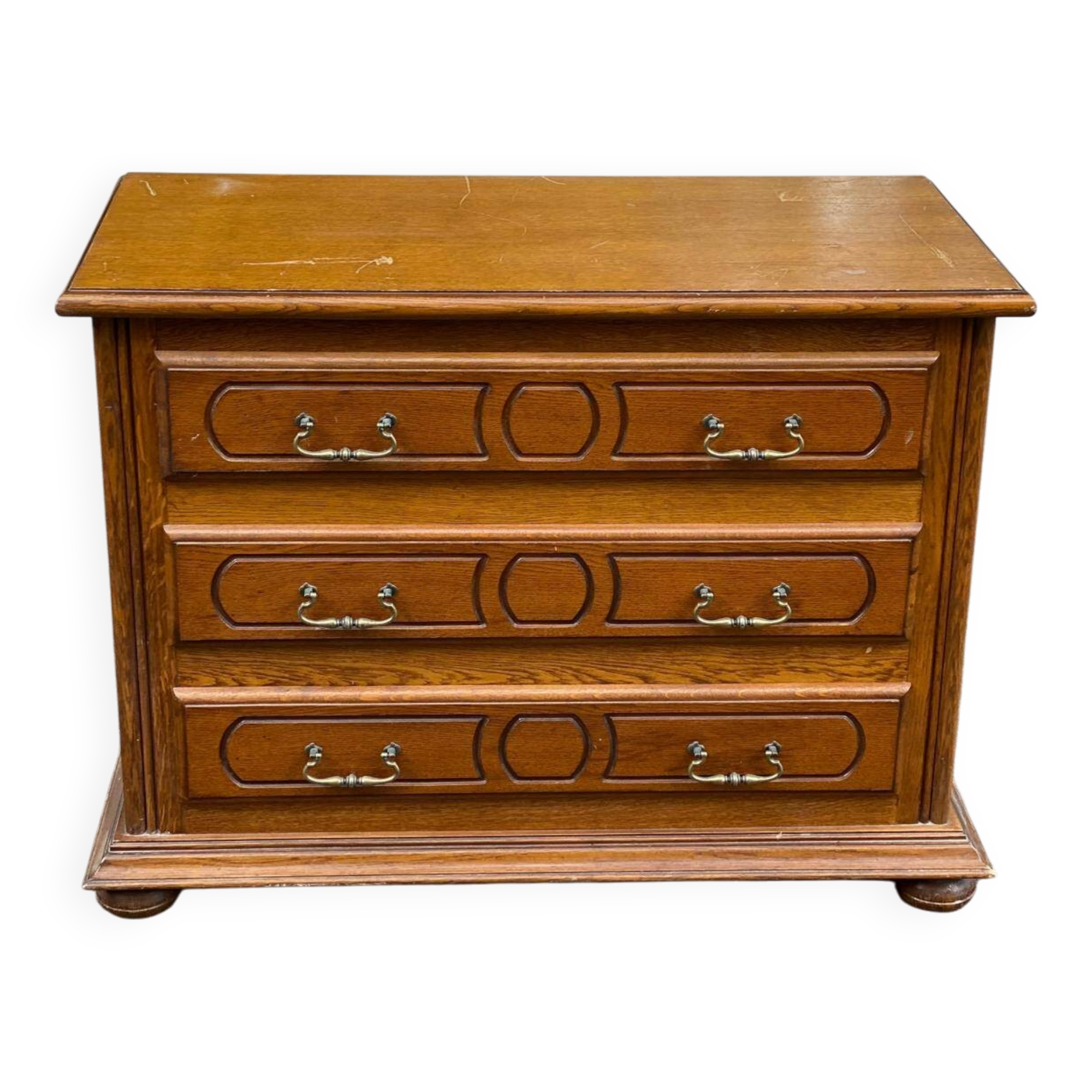 English solid wood chest of drawers with 3 drawers