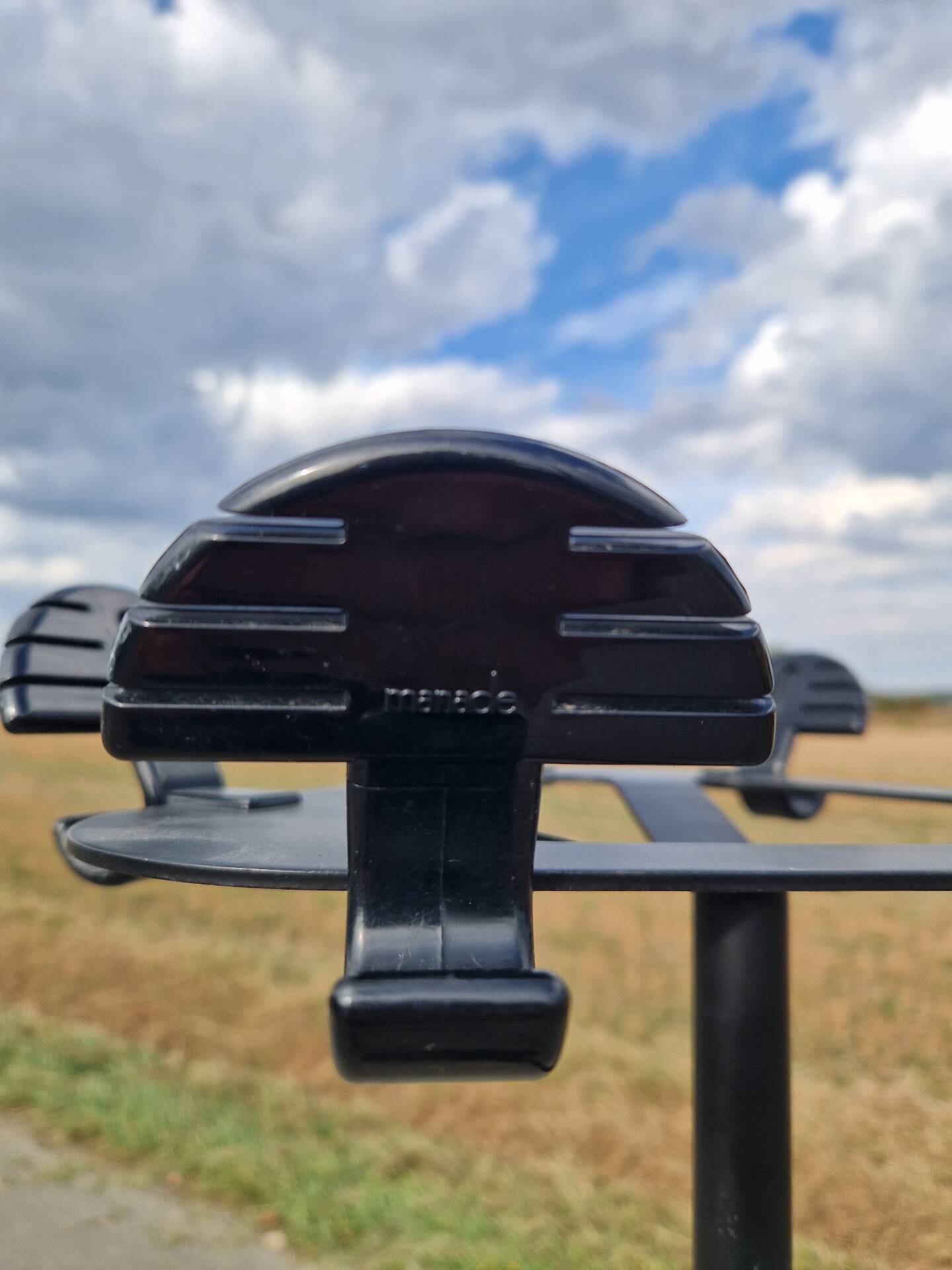 Designer coat rack from the brand Manade.