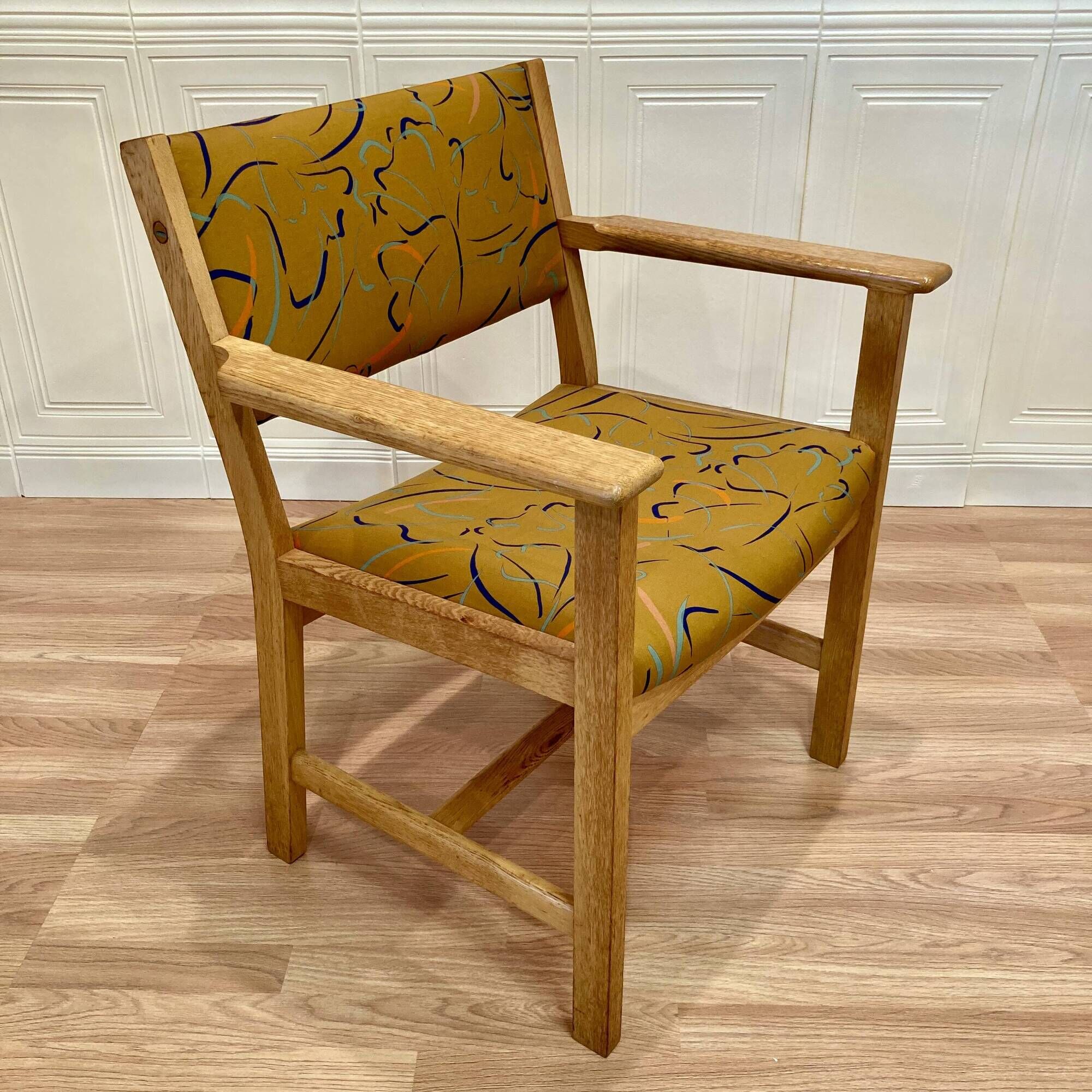 Set of 6 armchairs stamped Hans Wegner "Scandinavian design" 1960.
