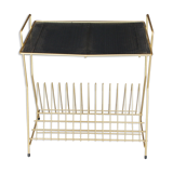 Sellette ranges vinyls in metal