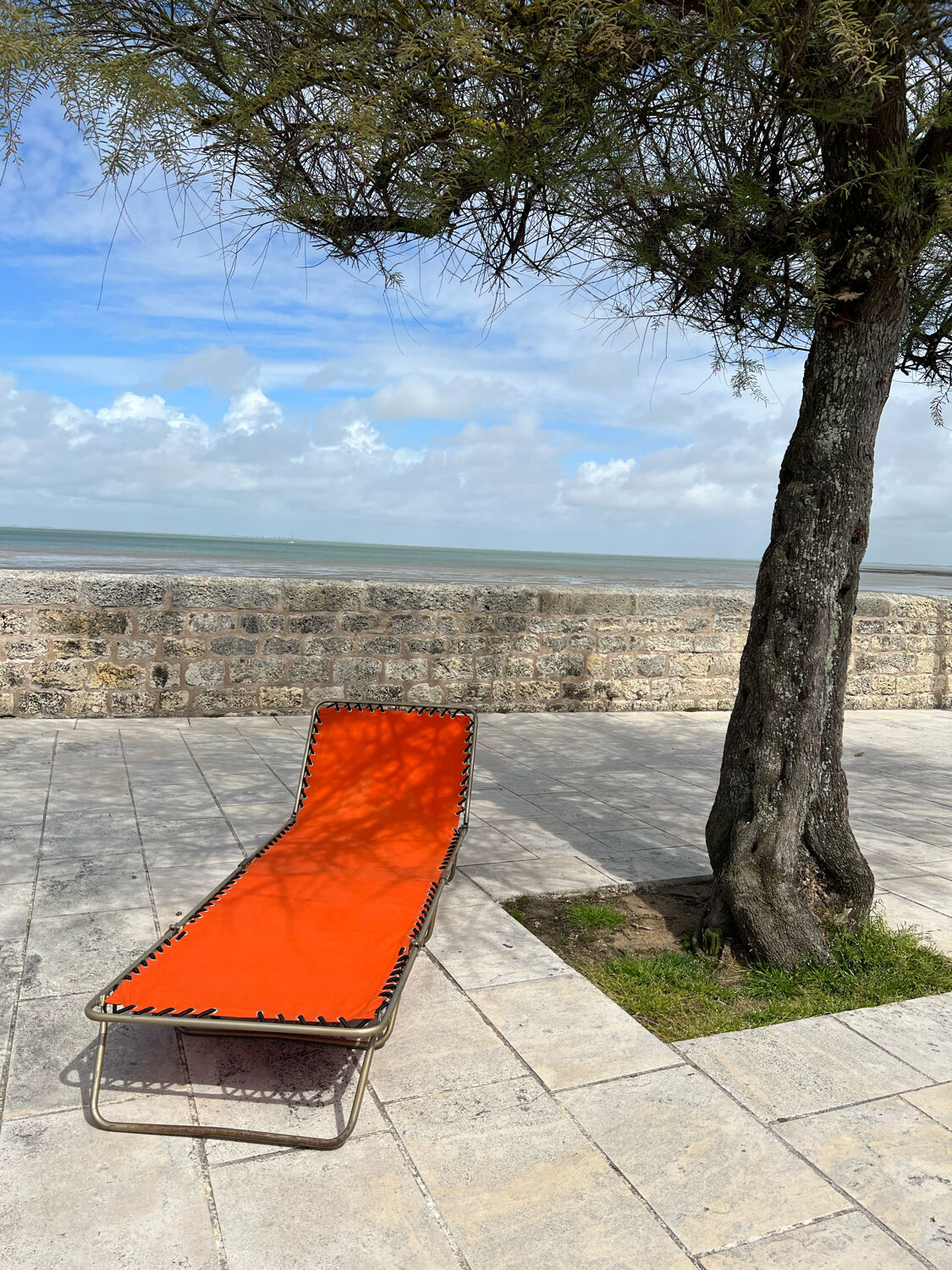Vintage deckchair 1970 orange