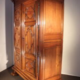 Wardrobe XVIIIth century Louis XIV