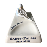 Empty pocket bather art deco