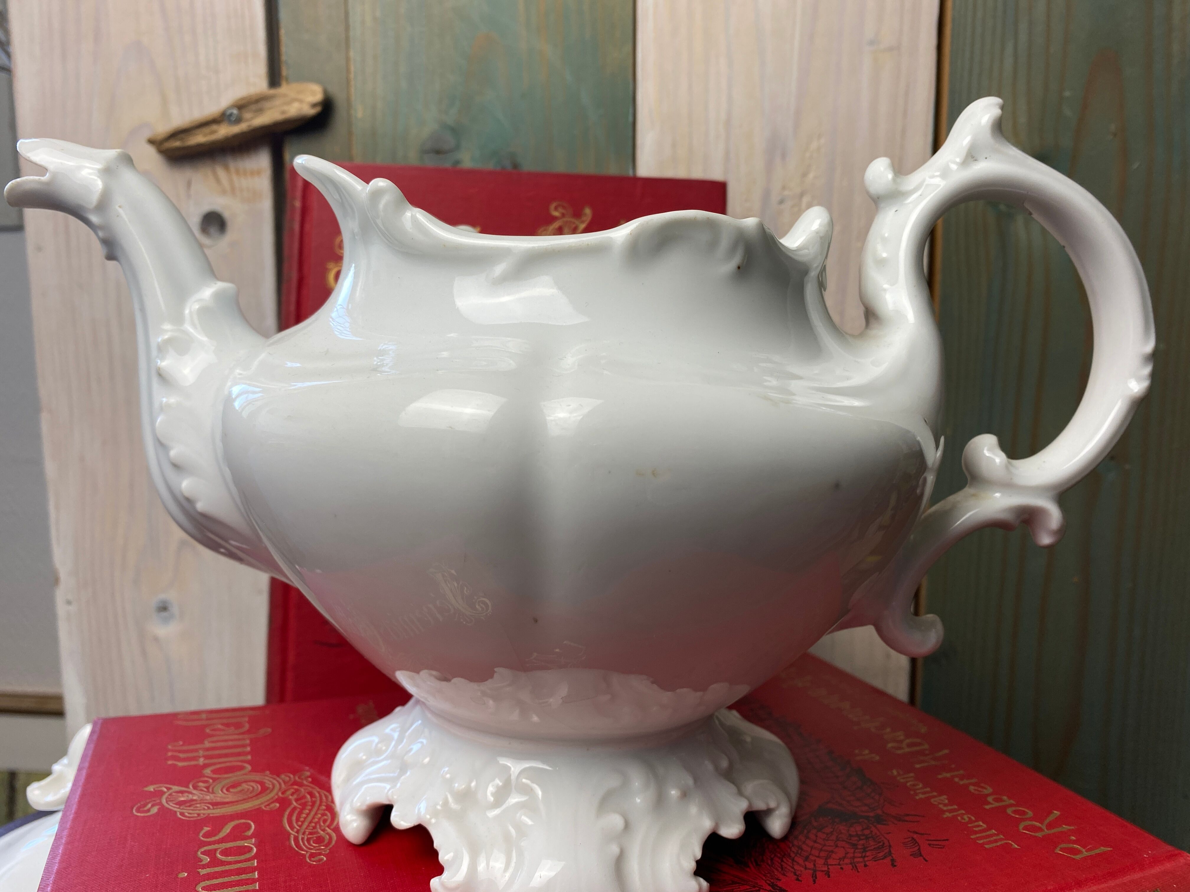 Large white porcelain teapot XIX