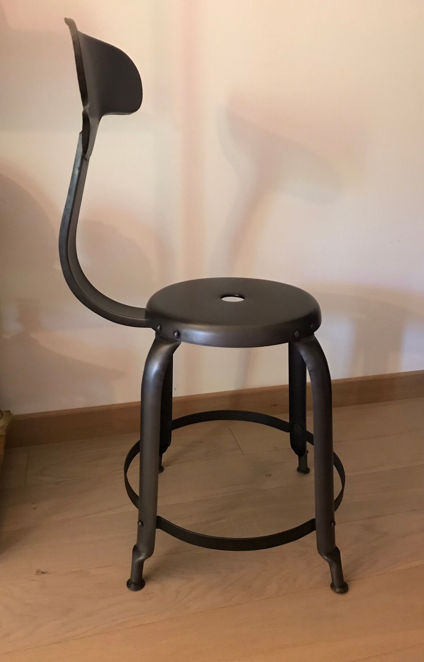 Chaise baleine atelier