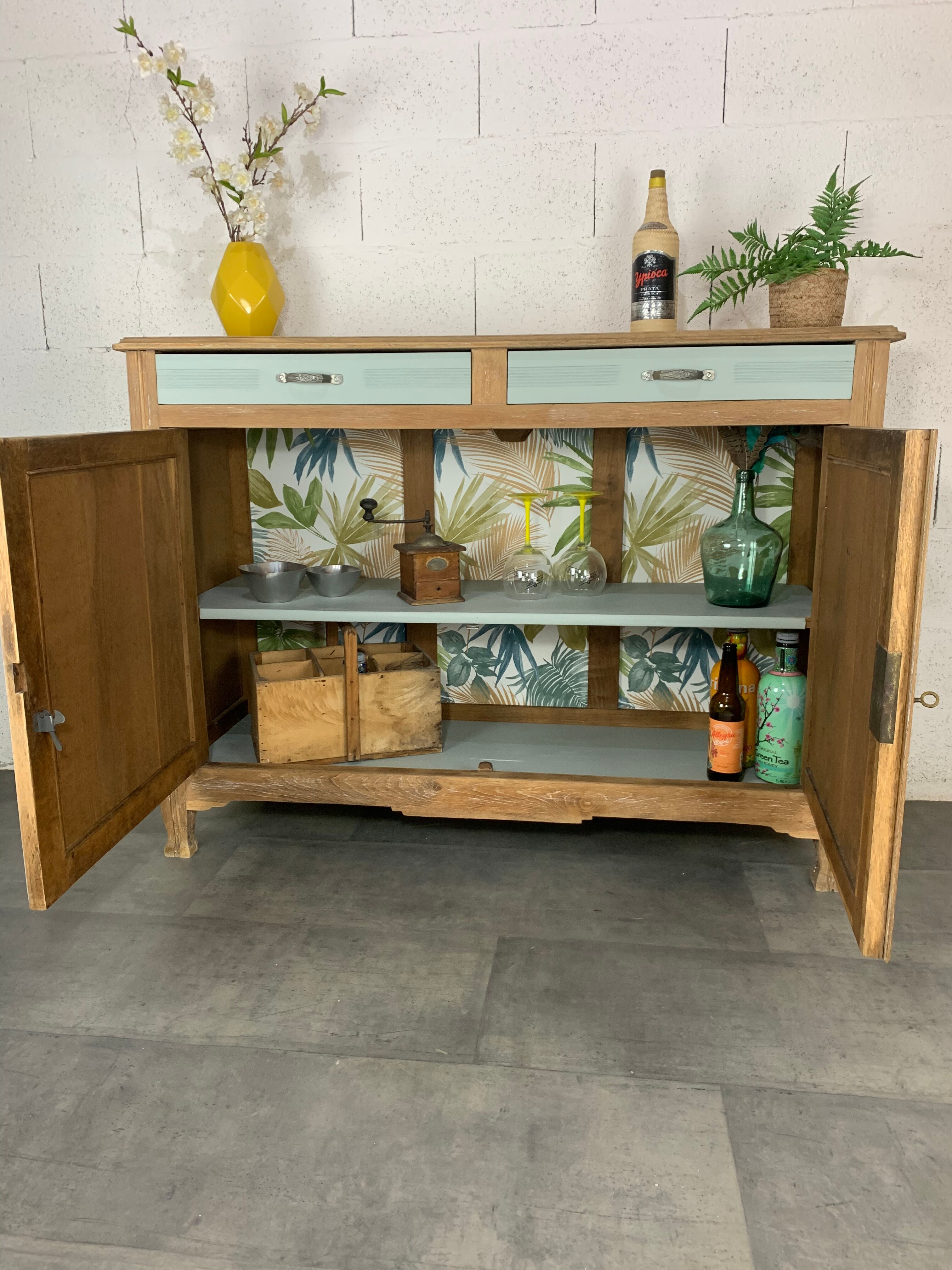 Buffet ancien