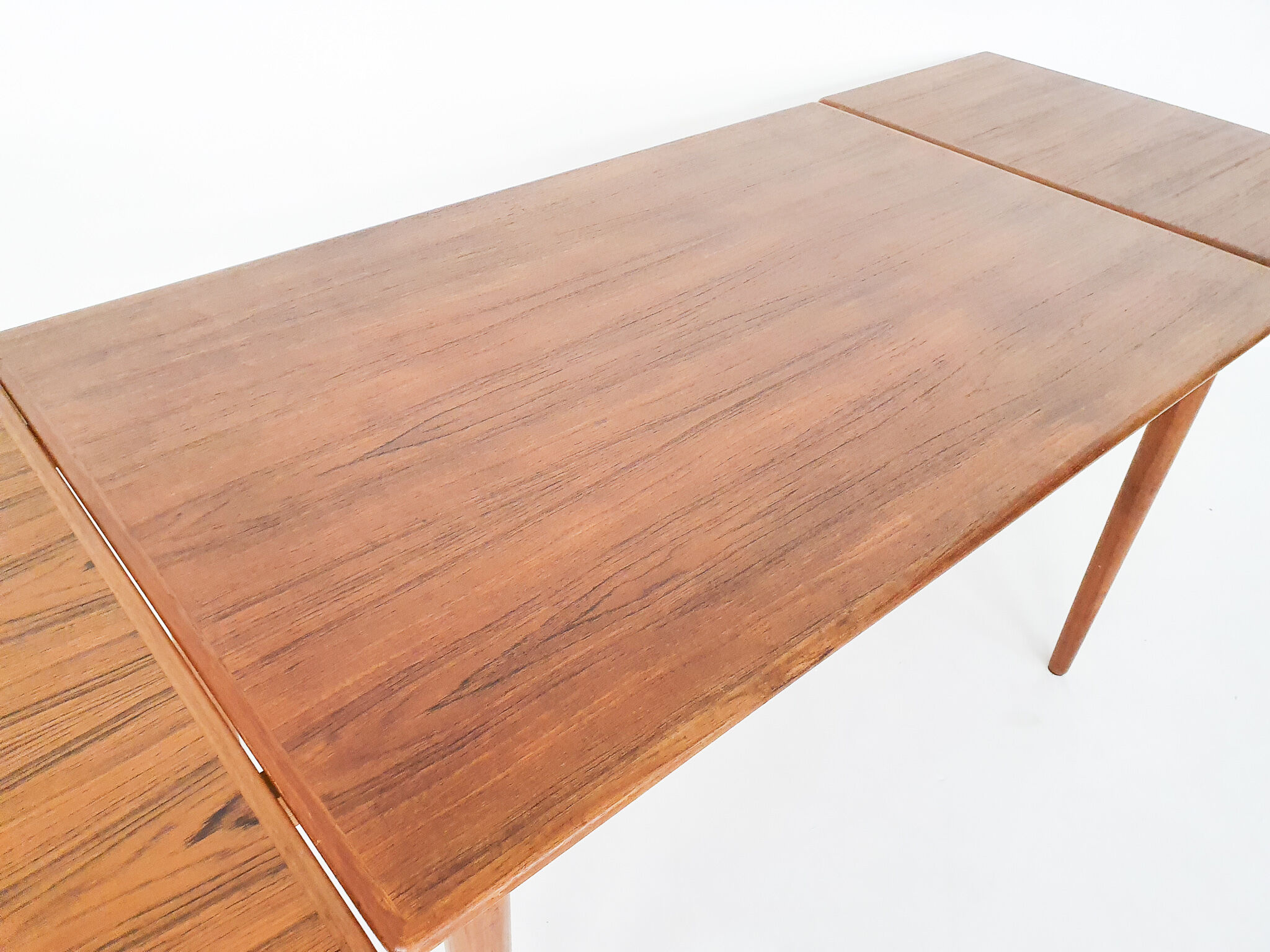 Scandinavian modern teak extendable dining table, 1950's