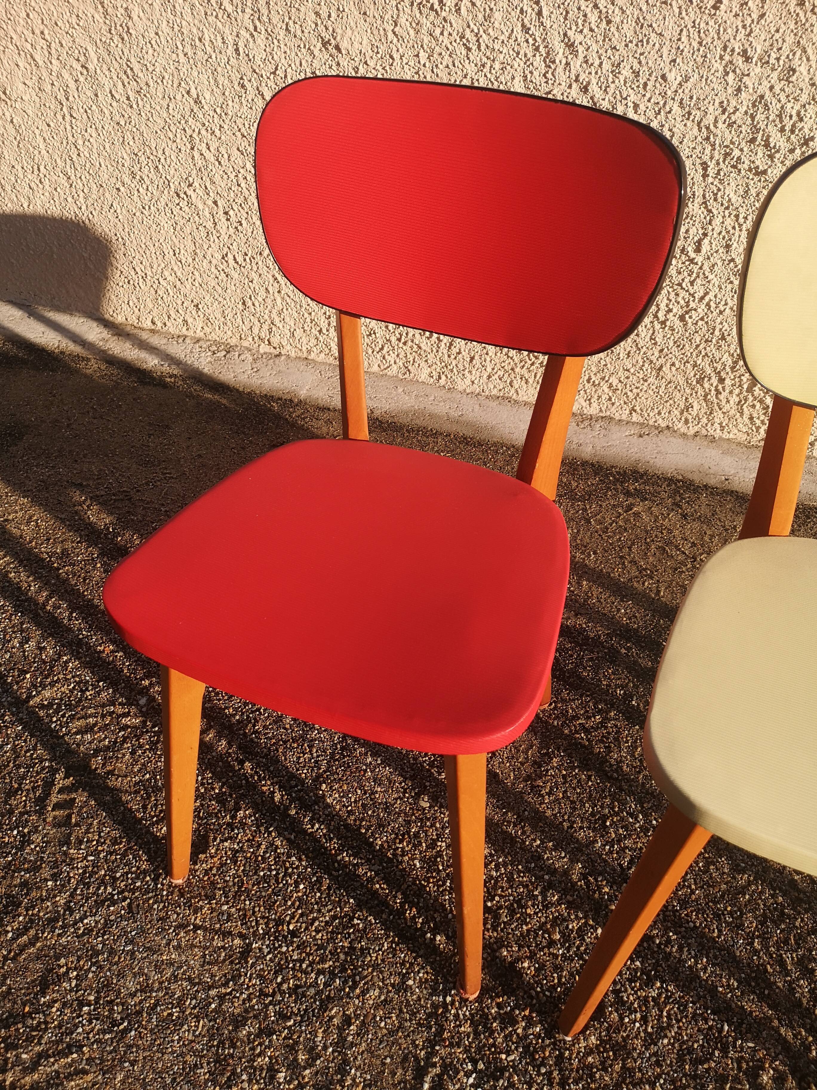 Lot de trois chaises vintages années 1950