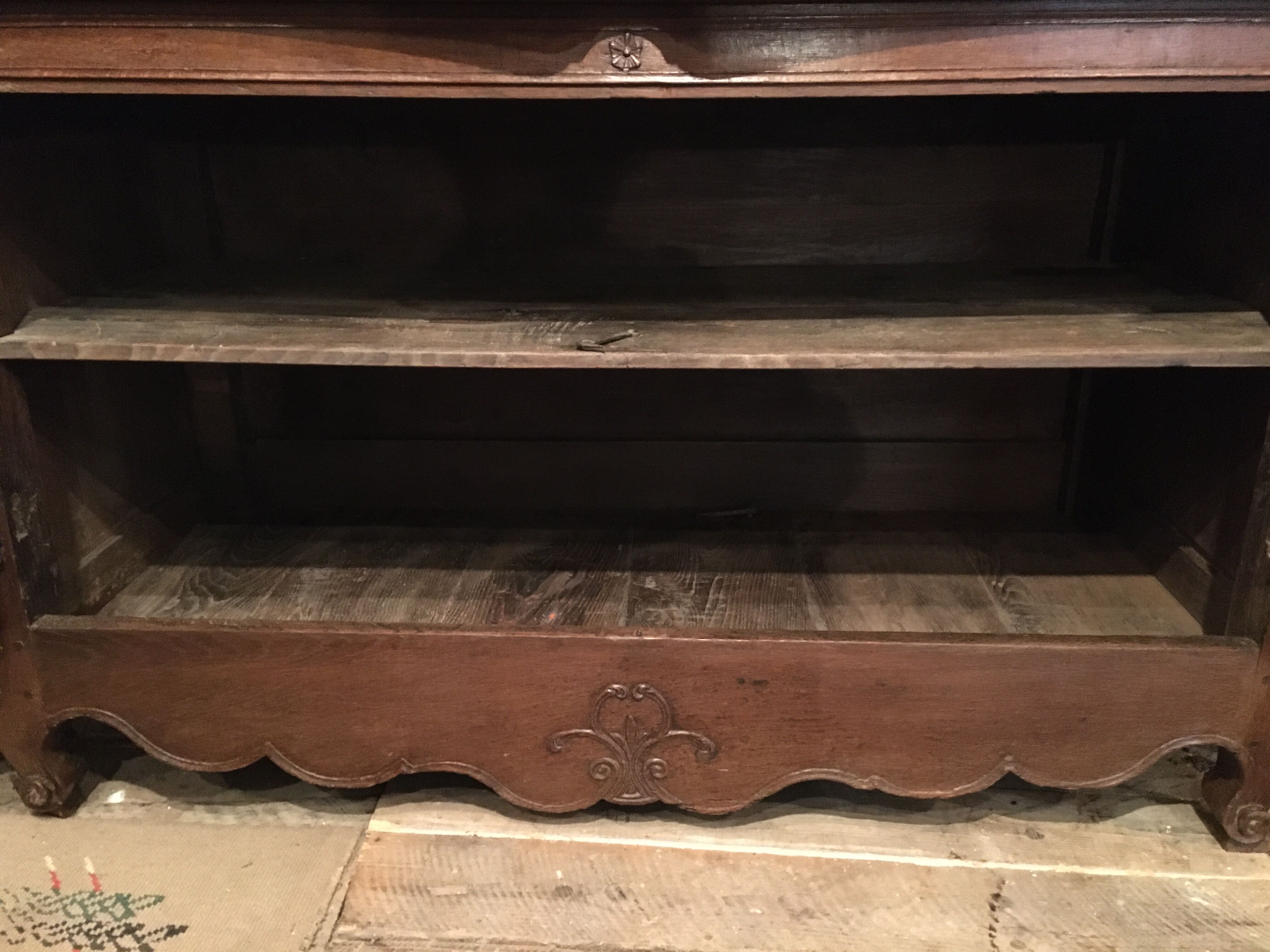 Buffet 2 body Louis XV Lorraine XVIII ° era