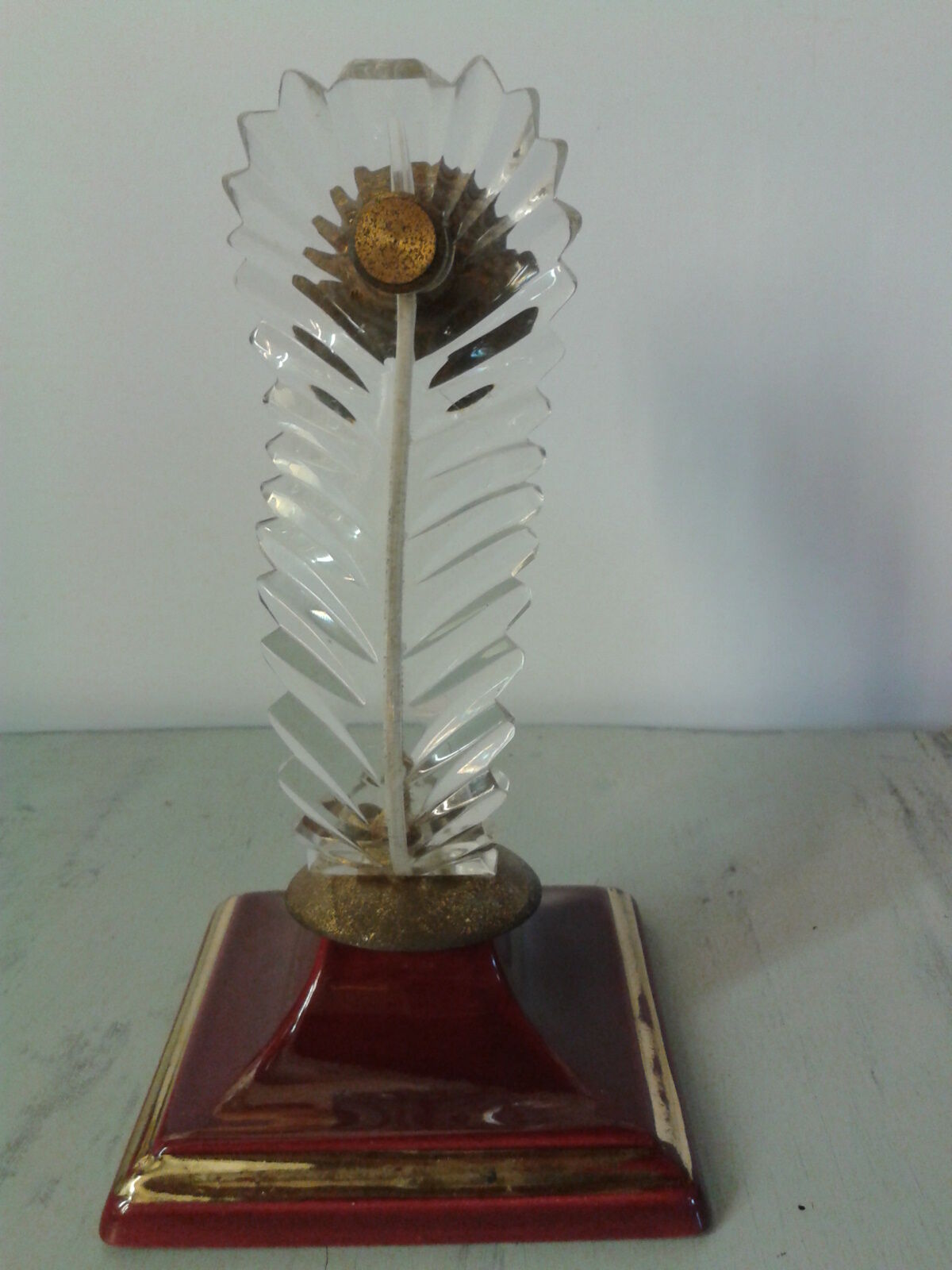 Applies earthenware plexiglas 50s