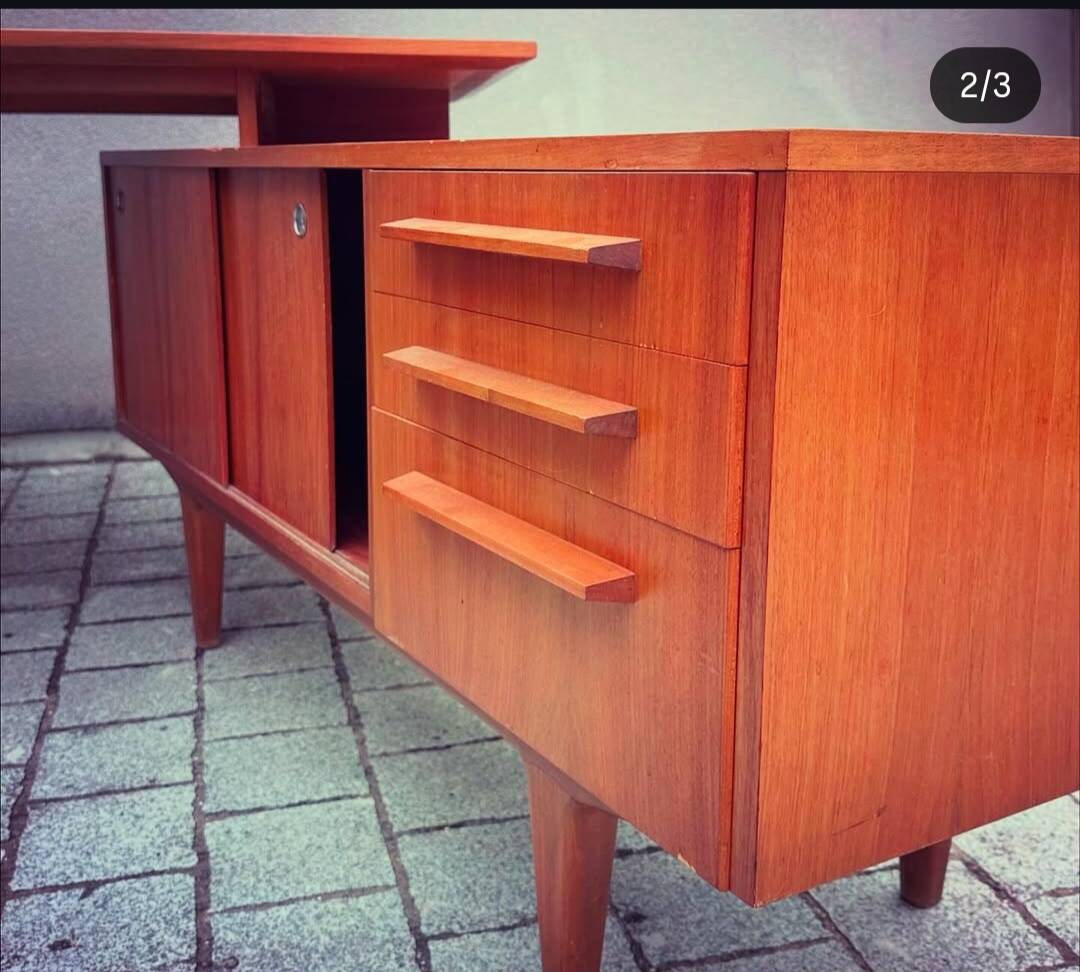 WK MOBEL desk