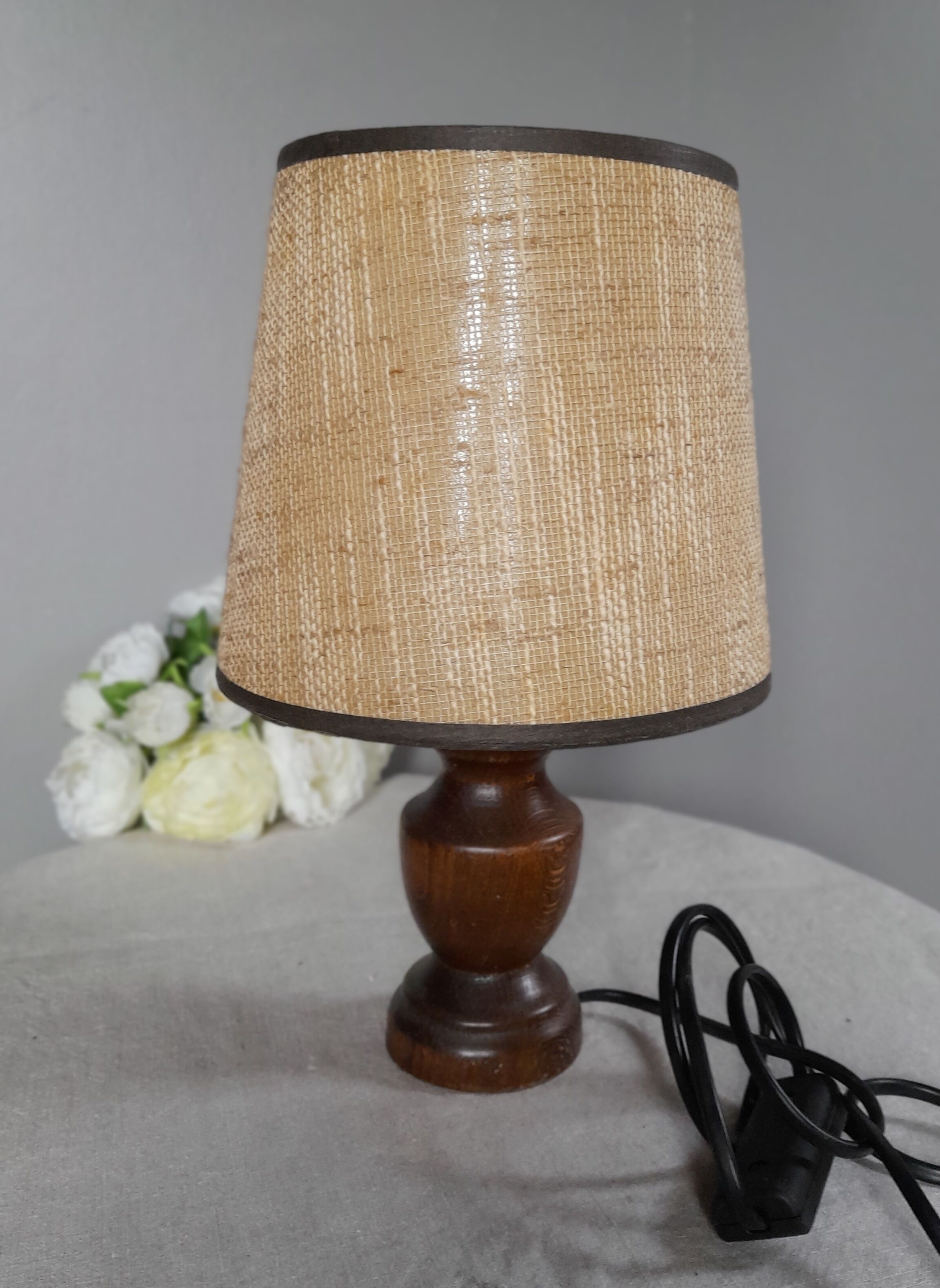 Table lamp foot turned wood, lampshade jute - vintage 1970