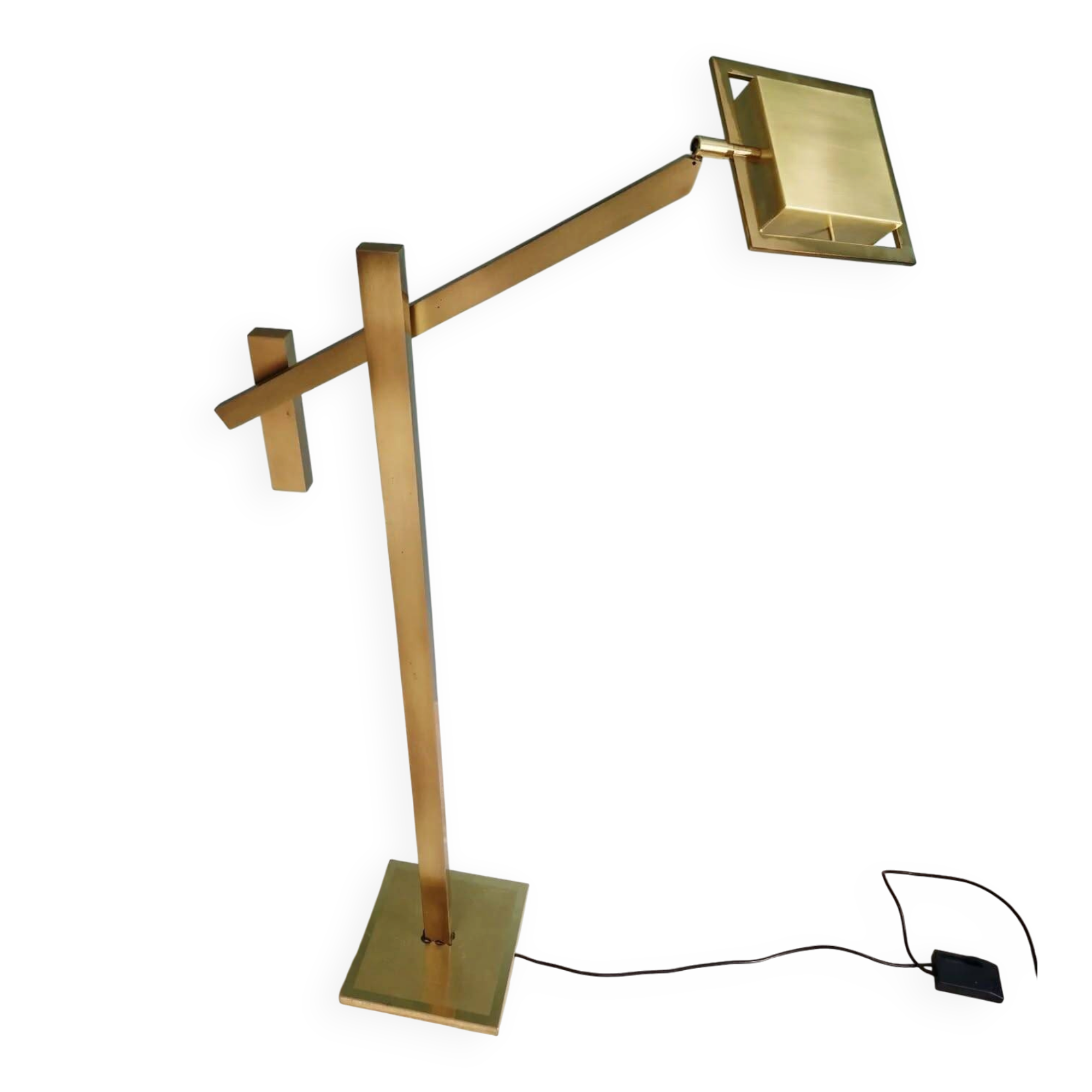 Brass articulated chandelier with counterweight, Hollywood Regency style, 1970-80.