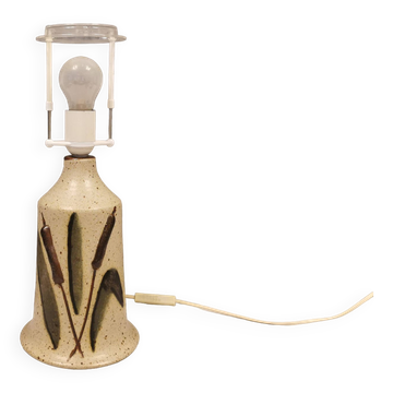 Large ceramic table lamp in beige with "straw" motifs