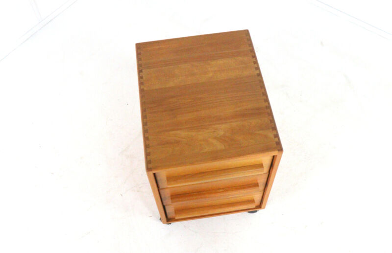 Danish chest of drawers - on wheels - mid century modern design