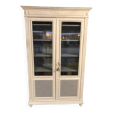 Showcase bookcase