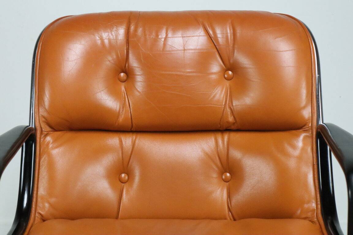 Charles Pollock leather office chair, Knoll edition, 1970