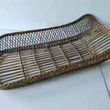 Trash, wicker basket