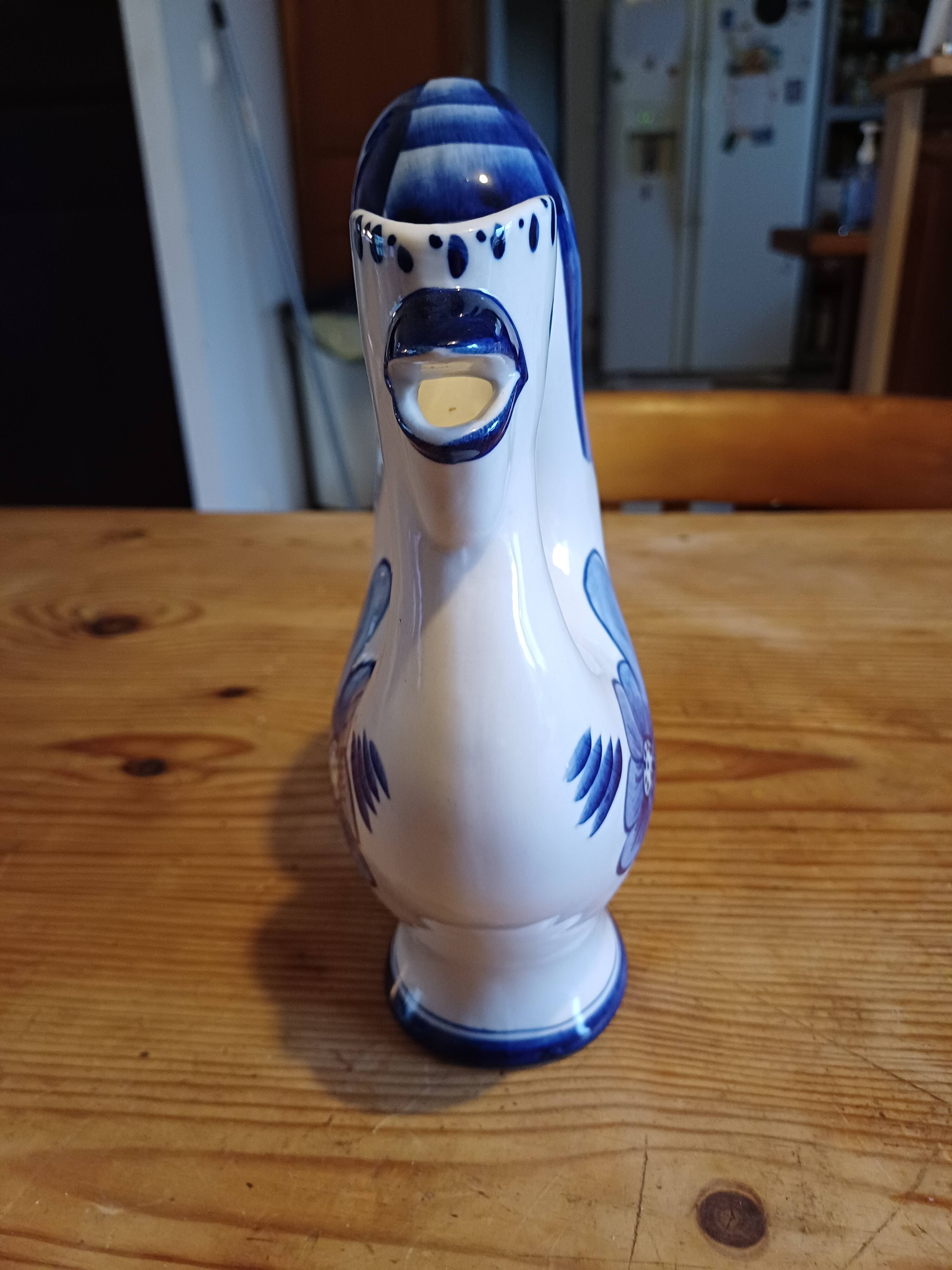 Pichet en Faience Russe