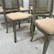 Suite de six chaises de style Louis XV en hetre laqué XX siècle