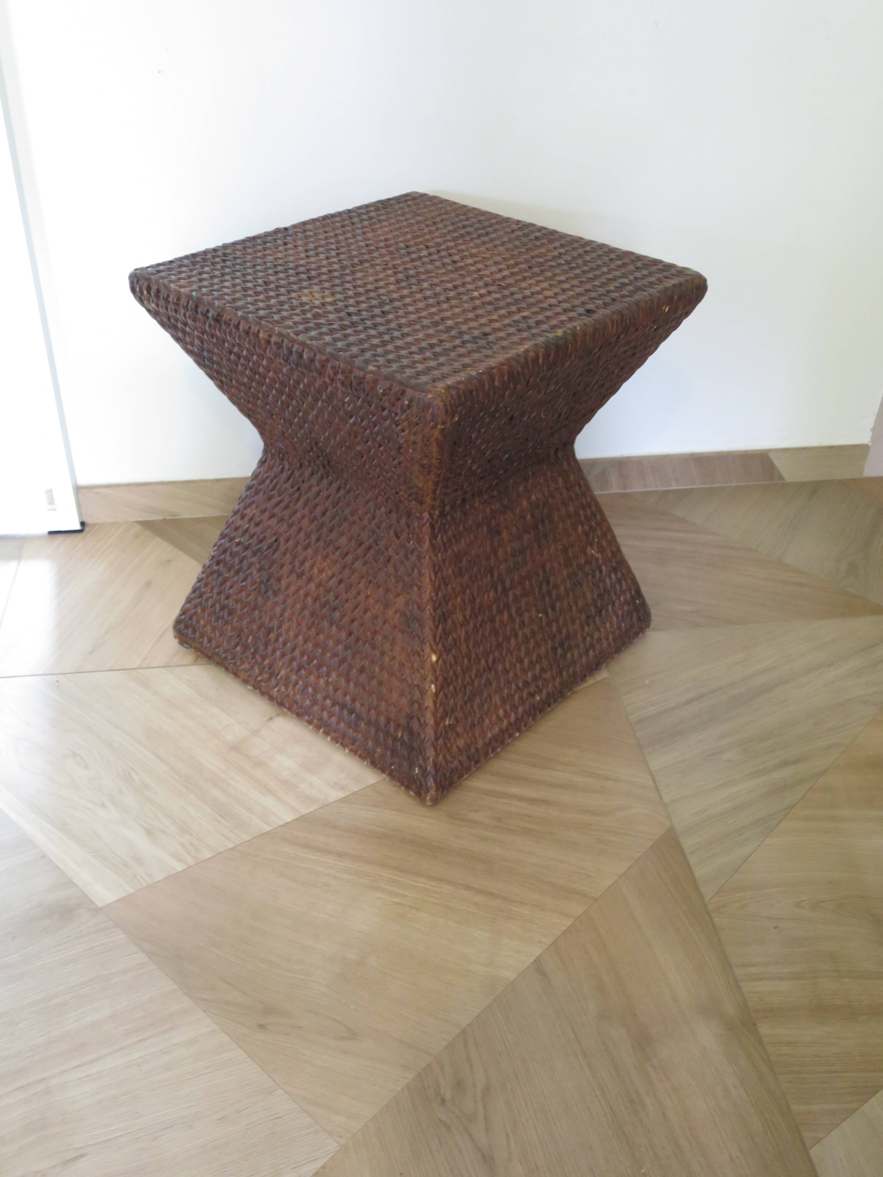 Side table - woven rattan - colonial style - vintage hourglass shape