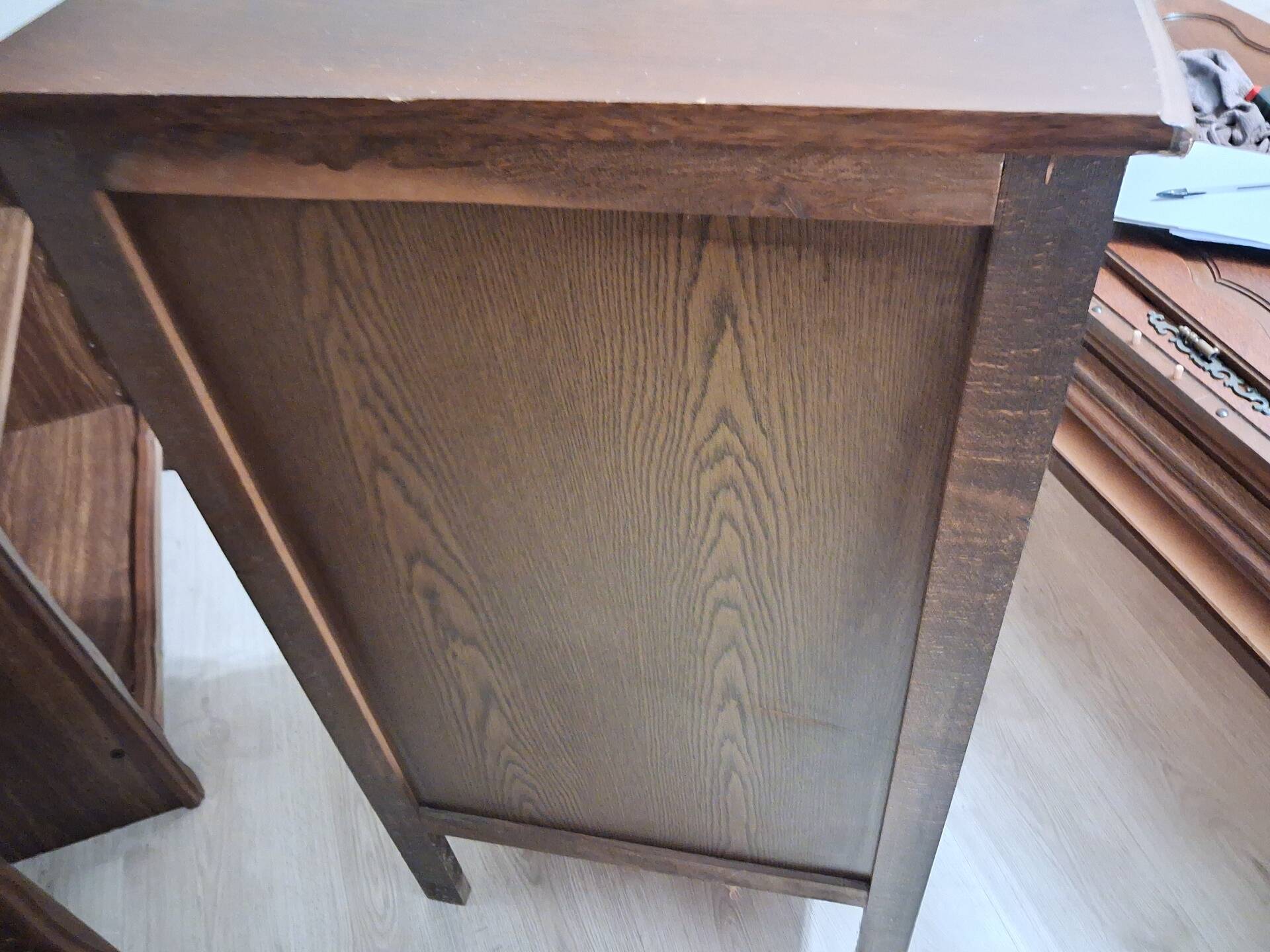 Chest of drawers with 5 drawers