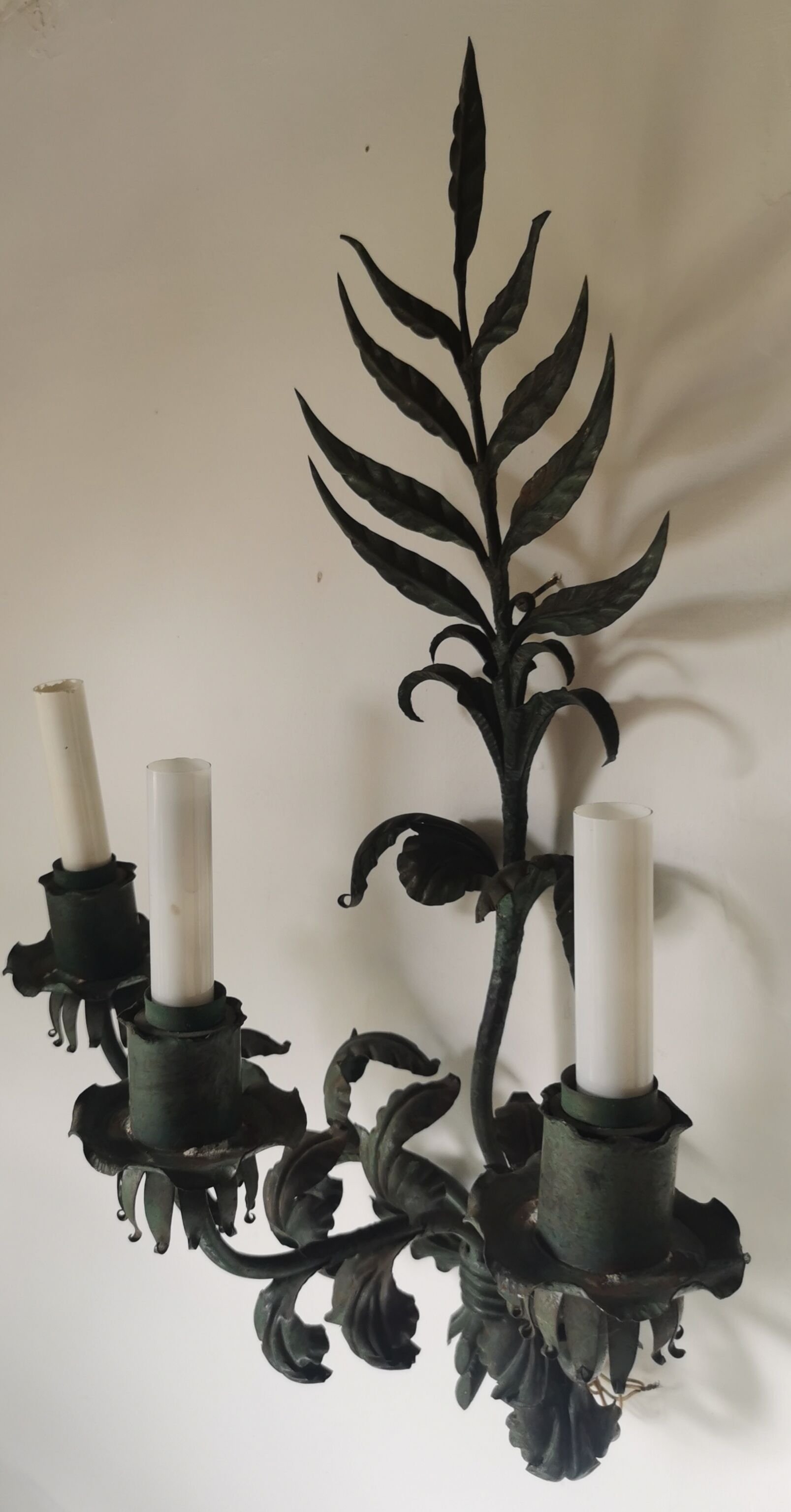 Wall lamp iron and sheet metal