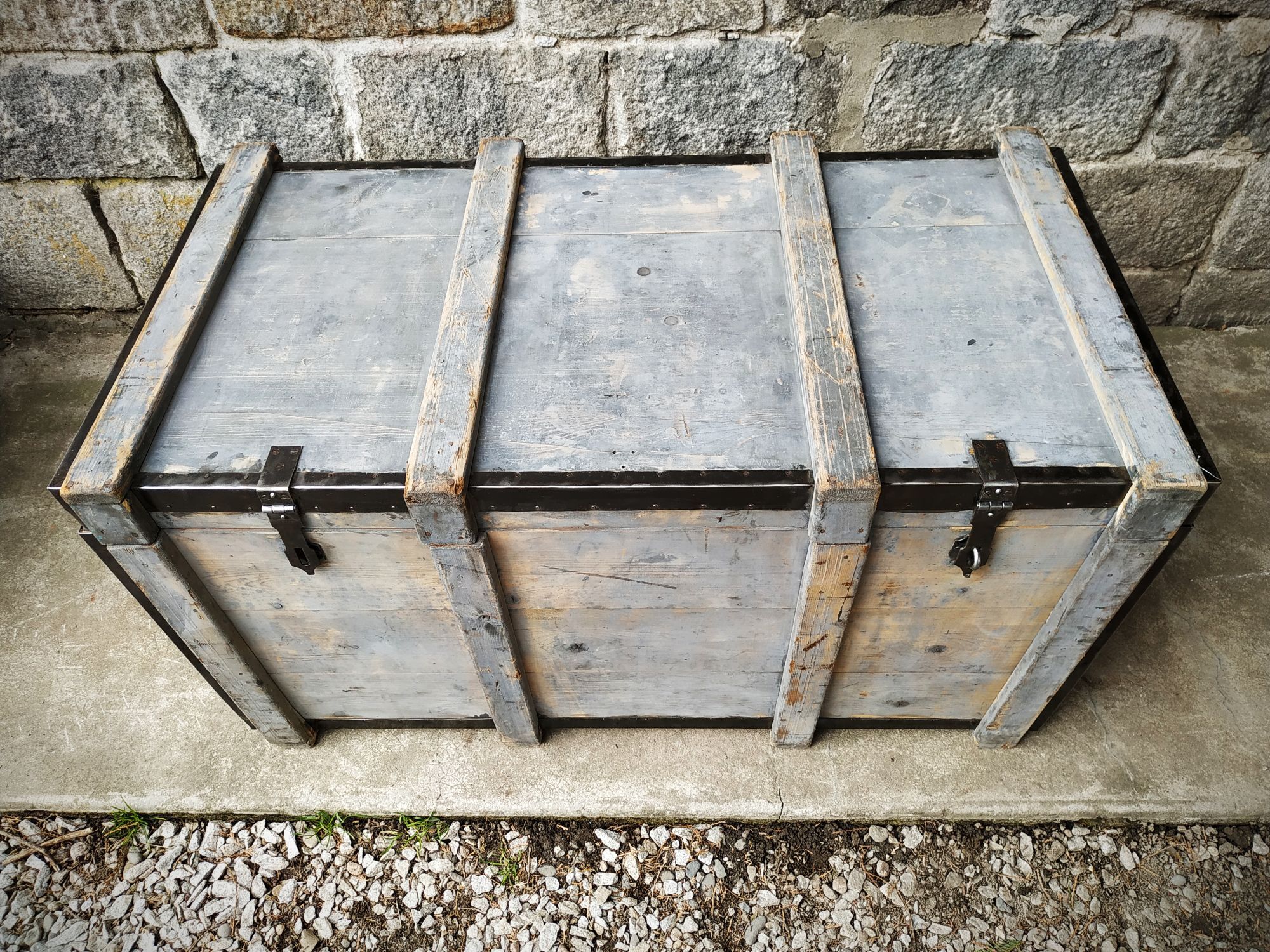 Malle de voyage coffre