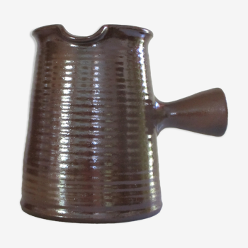 Sandstone pitcher